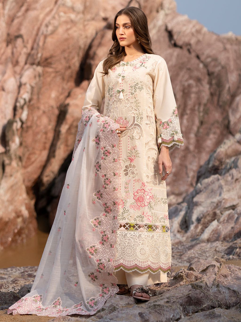 MAHNUR-3PC LAWN - Image 3