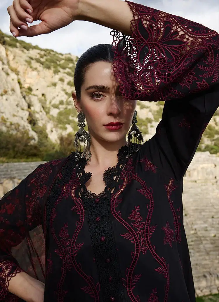 Rohaan boutique's 3pc - Image 3